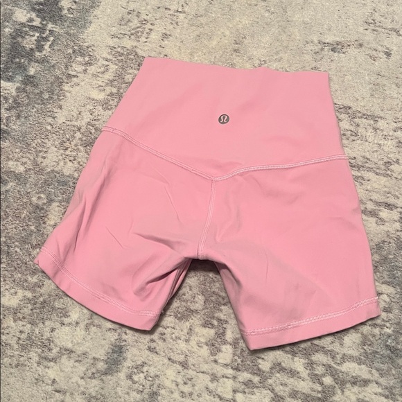 Lululemon Align High-Rise Short 4" size 2 pink - Picture 2 of 7